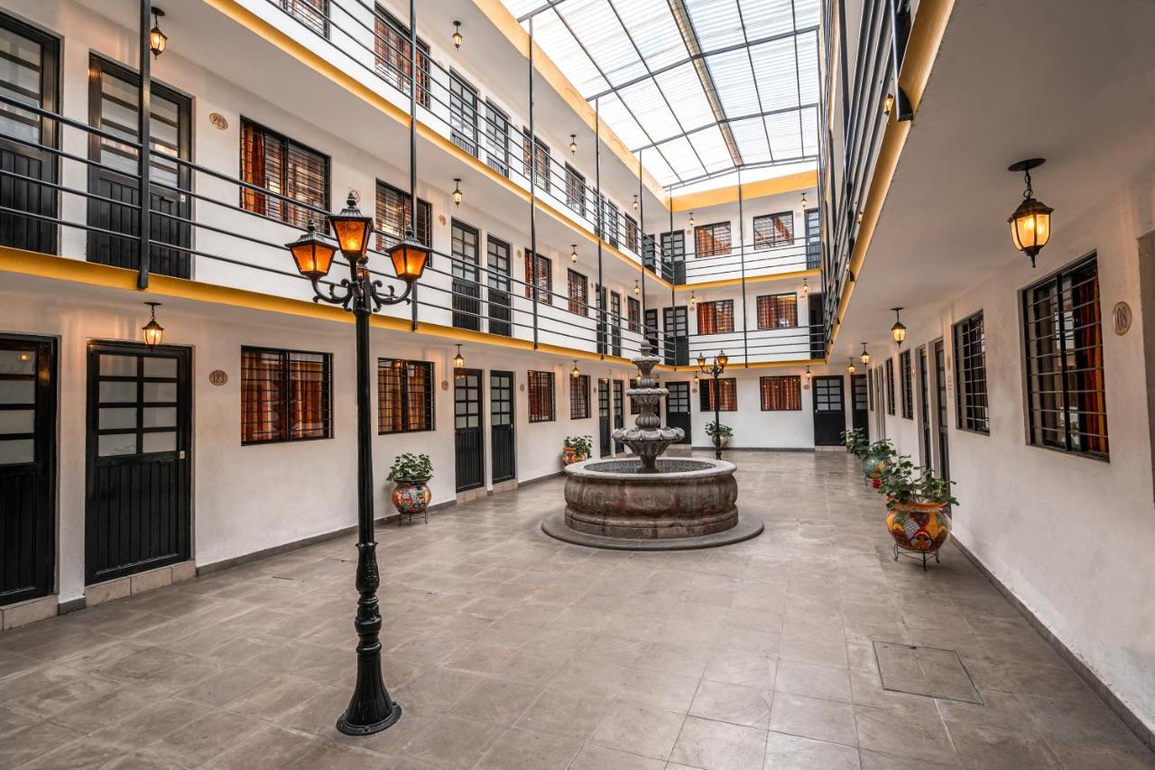 Cinco De Mayo Hotel เกเรตาโร ภายนอก รูปภาพ